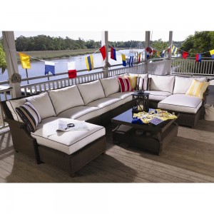 Lloyd Flanders Hamptons Outdoor Wicker Chaise Sectional